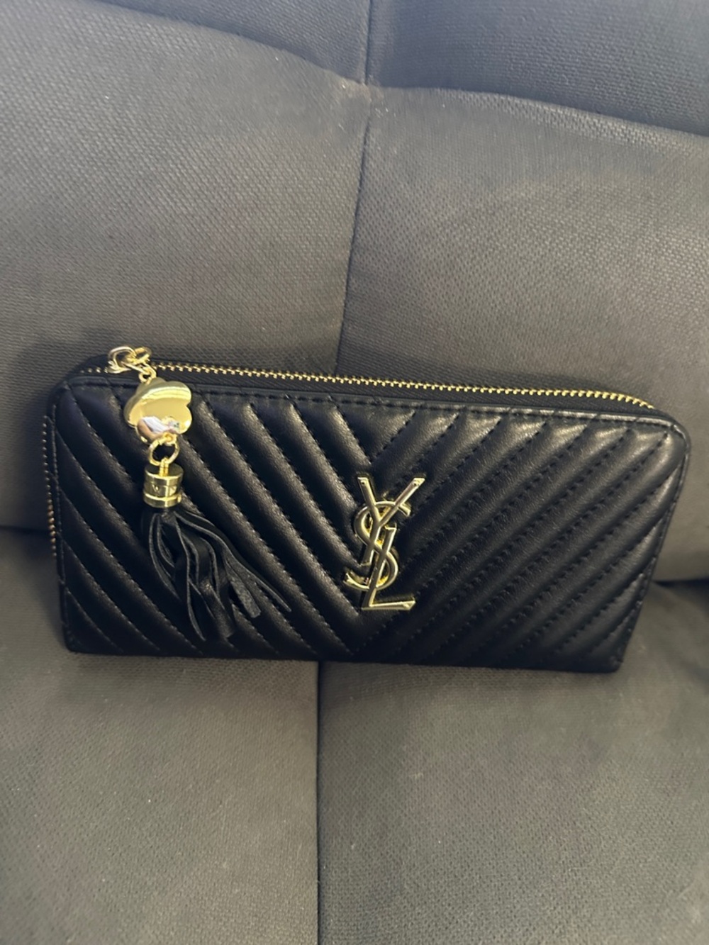 Saint Laurent Black Chevron Quilted Zip-Around Wallet with Gold YSL Emblem - Picture 6 of 9